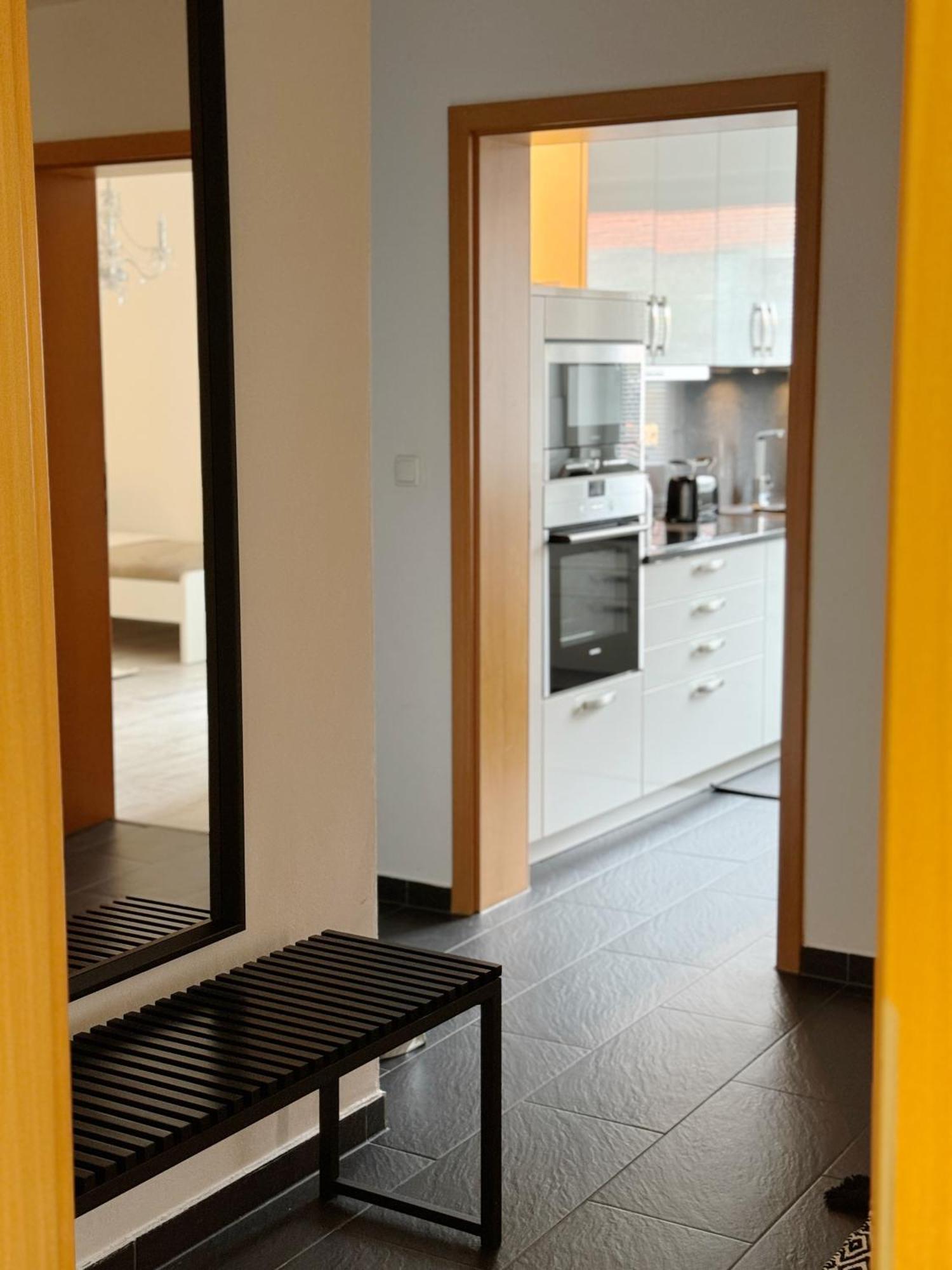 90M2 I Central I Netflix I Wifi I Free Parking I Lia Apartments Hannover Exterior foto