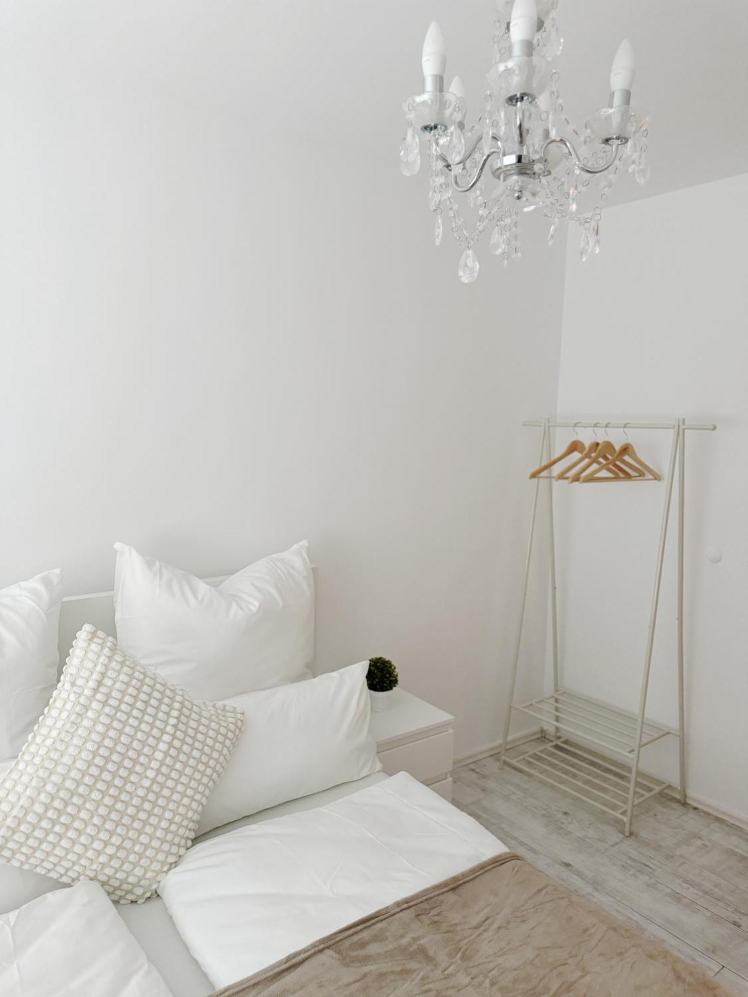 90M2 I Central I Netflix I Wifi I Free Parking I Lia Apartments Hannover Exterior foto